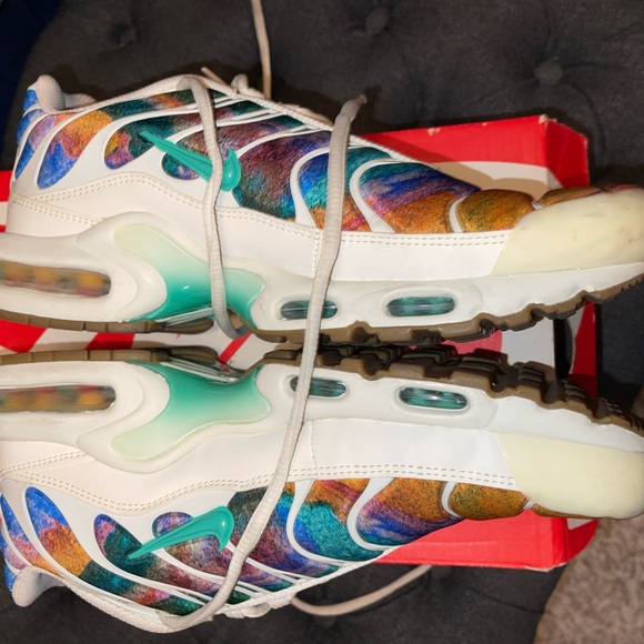 COPY - Mens Nikes - Picture 5 of 5